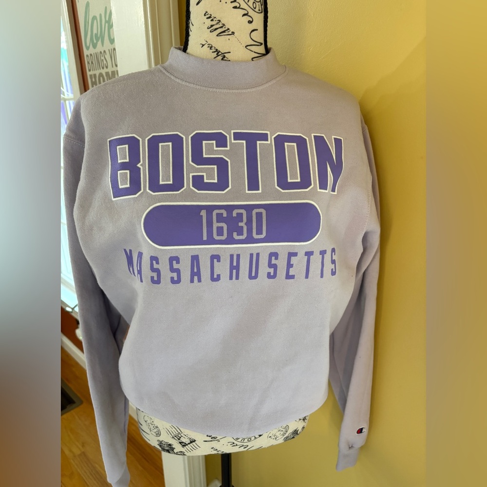 Women’s size S light purple “Boston” sweatshirt